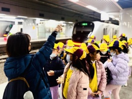 小車長走讀基隆車站:IMG_4461